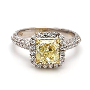 18K Gold Fancy Yellow VS2 Cushion Diamond Ring